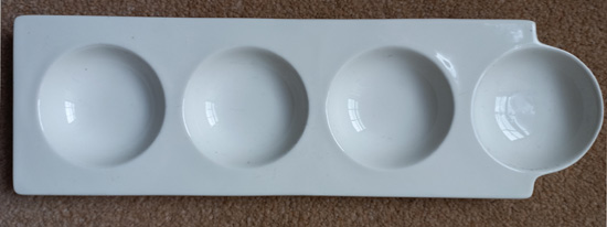 2nd hand Porcelain dipping sauce plate